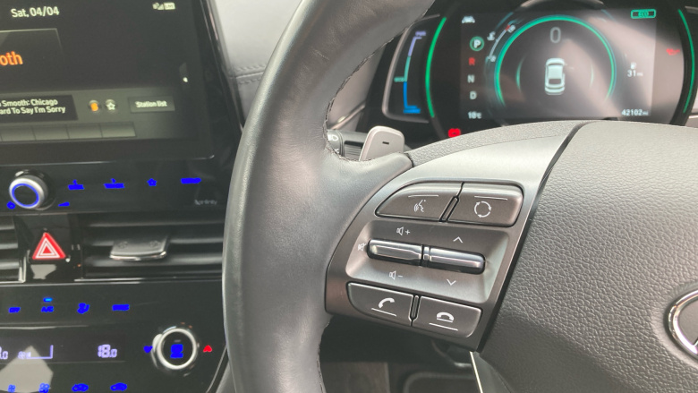 Hyundai IONIQ 1.6 GDi Plug-in Hybrid Premium SE 5dr DCT Hatchback